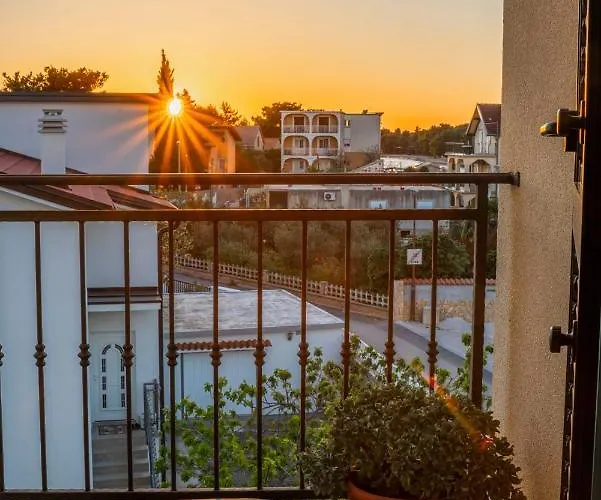 Charming Tale Modun19 아파트 피로바츠