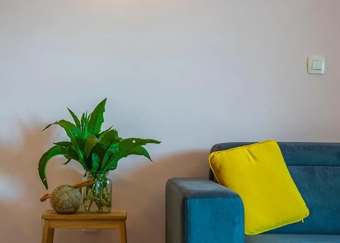 Charming Tale Modun19 アパート ピロヴァッツ